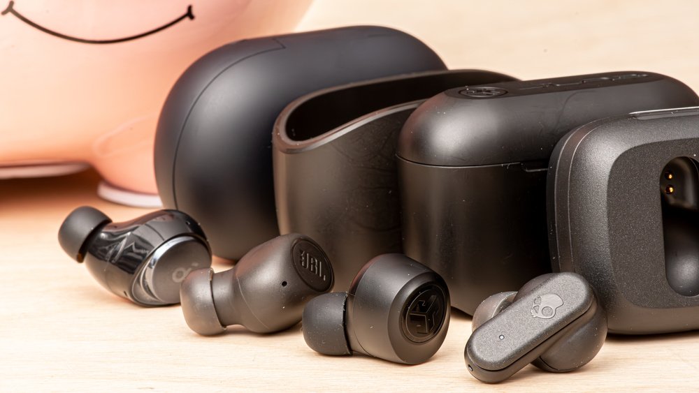 Best Wireless Earbuds Under $200 in 2024